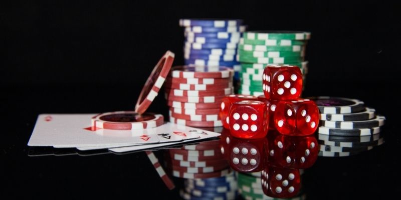 Cách Chơi Poker Chuẩn Dành Cho Người Mới Bắt Đầu